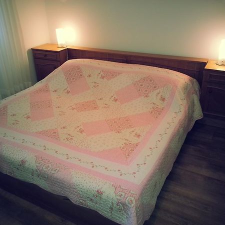 Studio Apartman Kamelija Apartment โอปาติยา ภายนอก รูปภาพ
